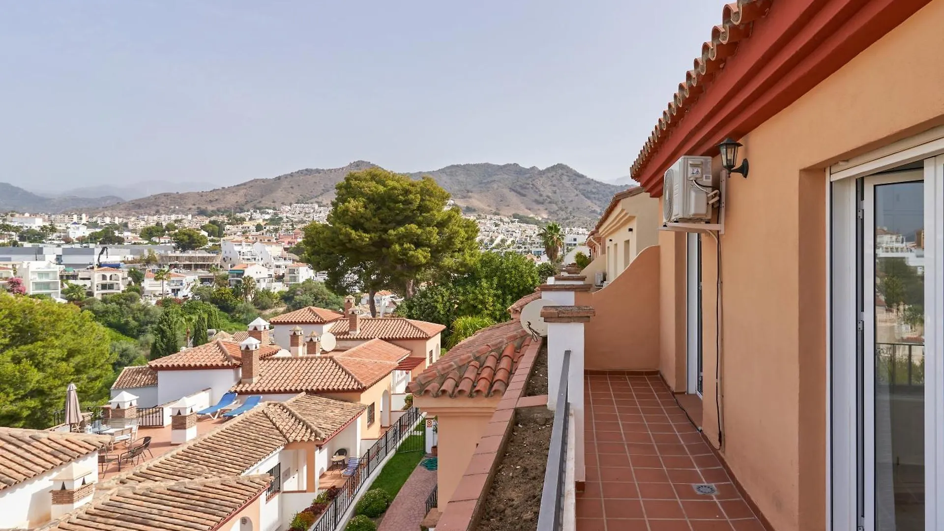 Nerja Atico Daire